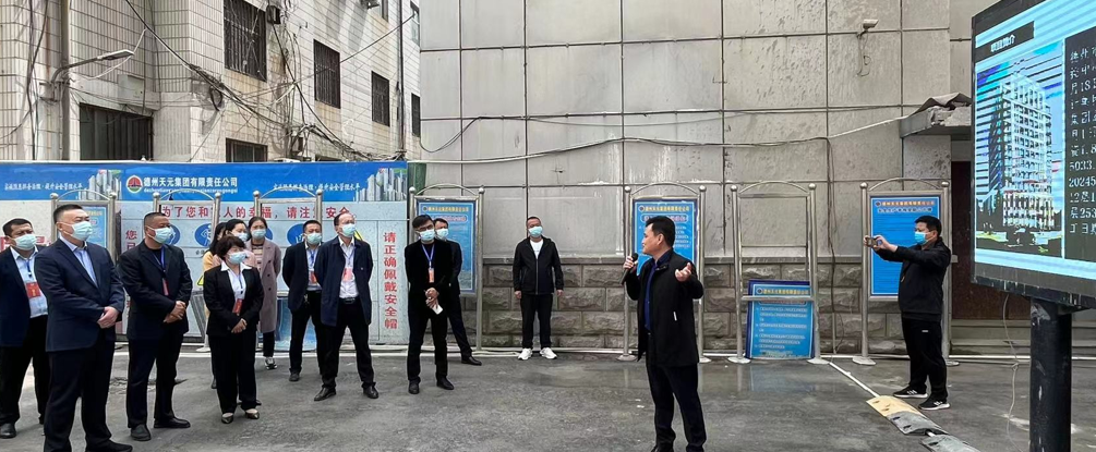陵城區宋家鎮人大代表團蒞臨陵城區傳染病防控中心項目視察