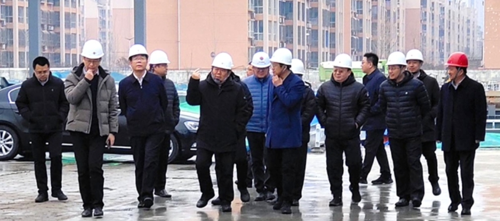 德州市委常委、副市長(cháng)樊廷雷蒞臨潤德小學(xué)項目調研復工復產(chǎn)工作